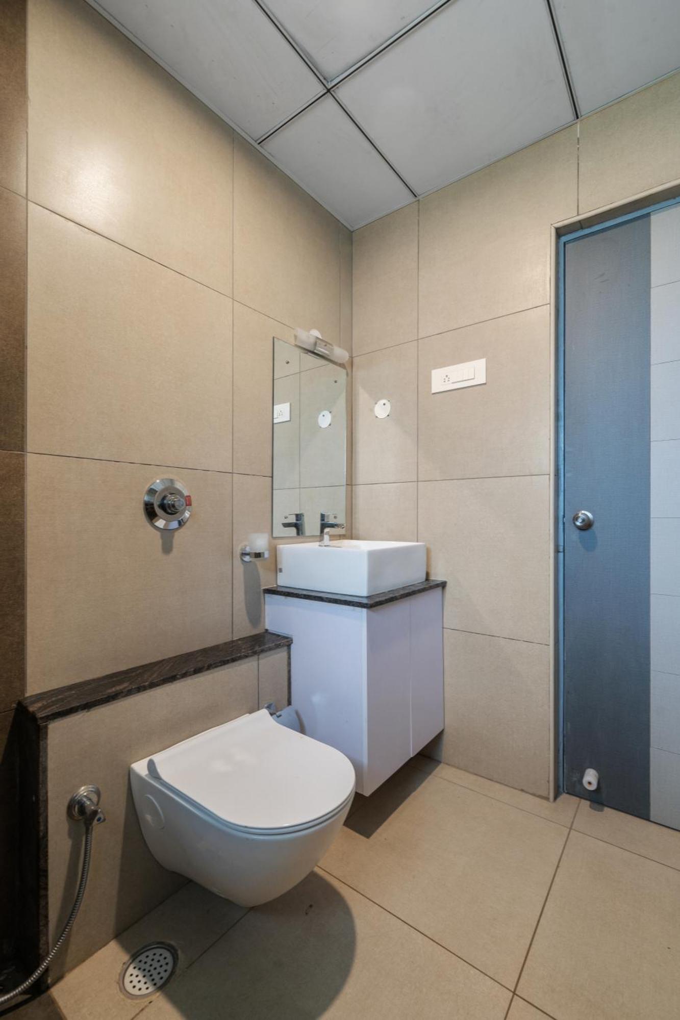 Hotel Gsr Tumkur Eksteriør bilde