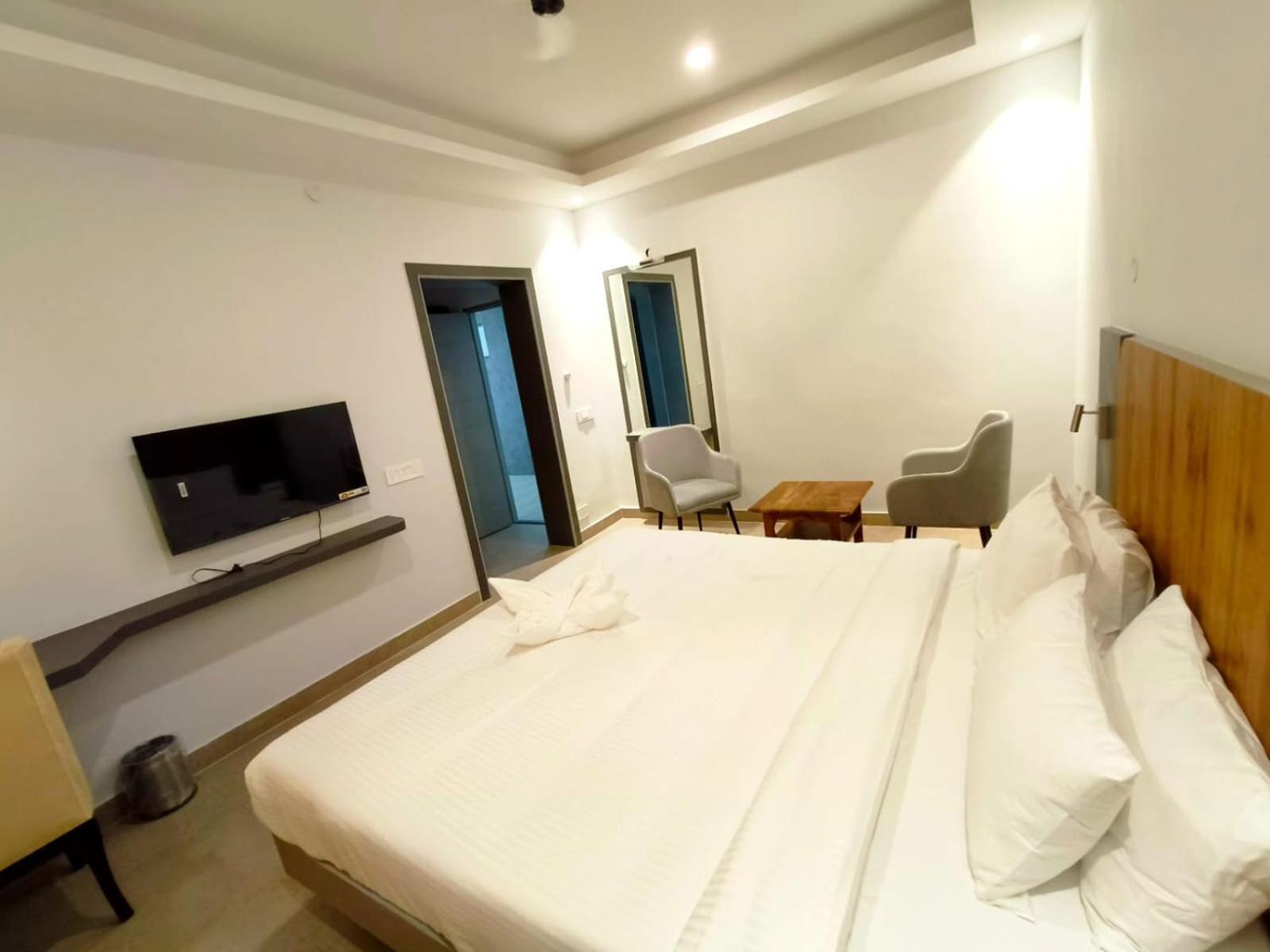 Hotel Gsr Tumkur Eksteriør bilde